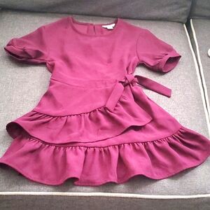 Girls habitual dress size 4T